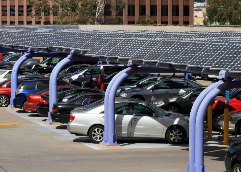 paneles solares aparcamientos